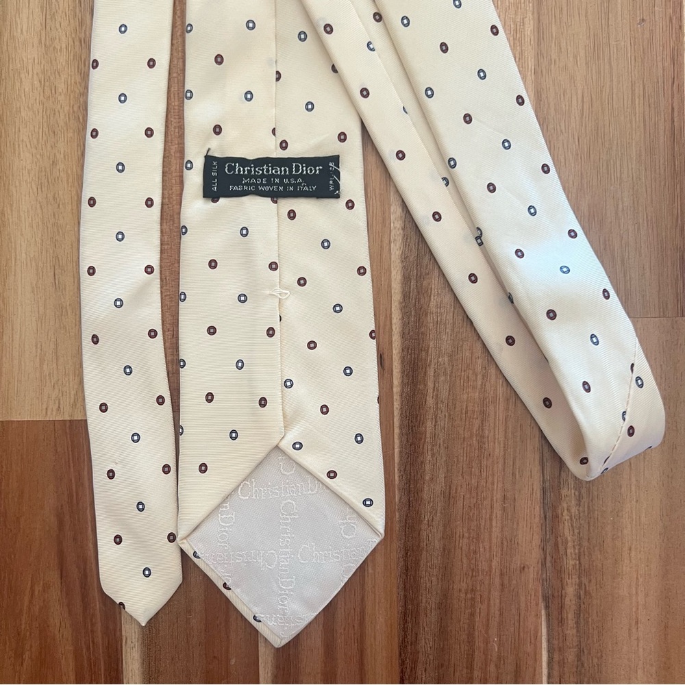 Christian Dior Cream Polka Dot Silk Tie